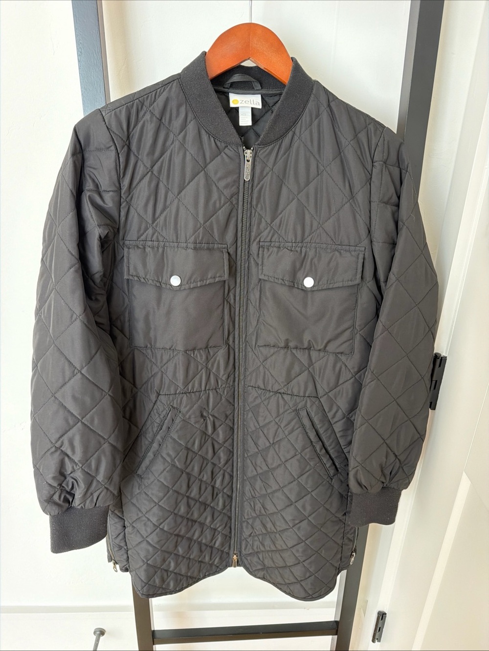 Zella Quilted Utility Jacket in Charcoal Black